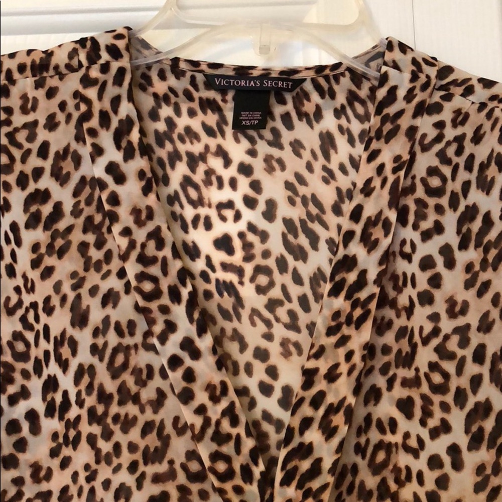 VS Leopard Print Short Sleeve Chiffon Shirts XS